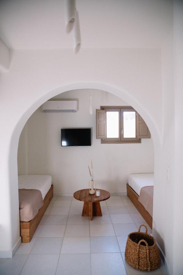 Ammothines Cycladic Suites Agios Arsenios Exterior foto